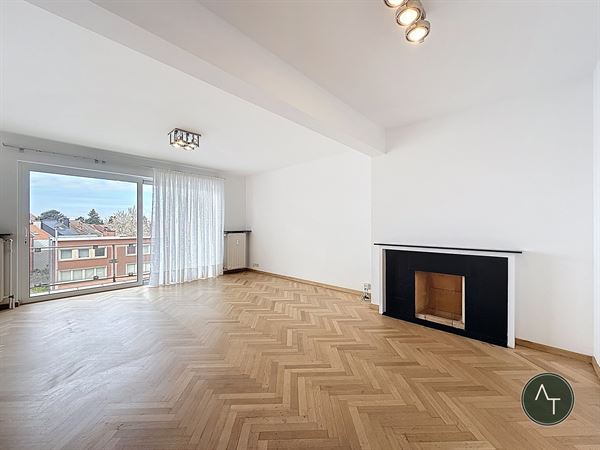 Kraainem / App. 2sl +/- 93m² met terras en garage