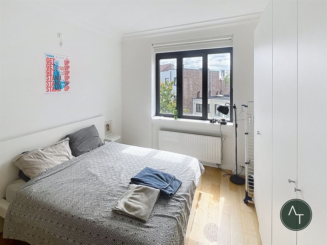 Montjoie / App. 1ch (meublé) +/- 73m² avec jardin commun