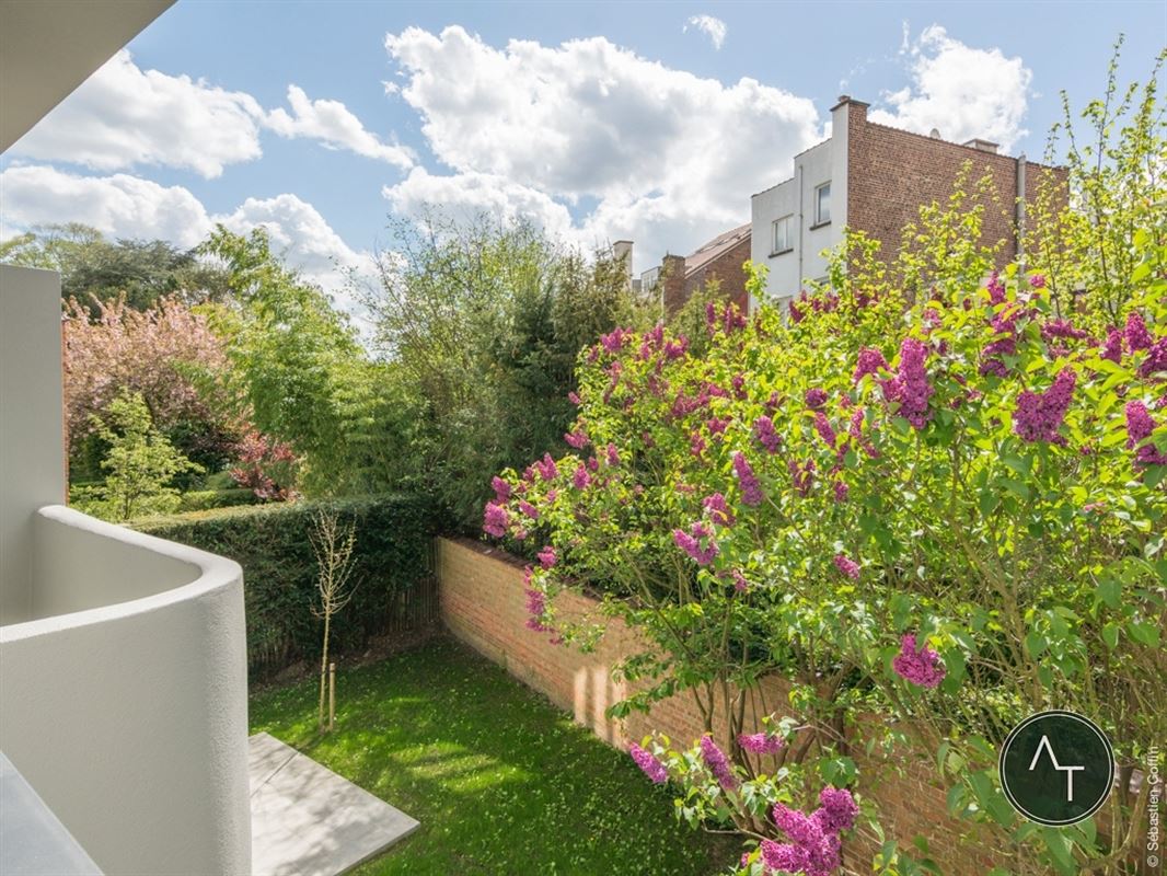 Montjoie / App. 1ch (meublé) +/- 73m² avec jardin commun