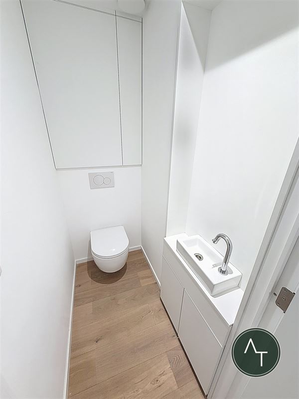 Joli Bois / App. 2ch +/- 107m² rénové avec terrasse