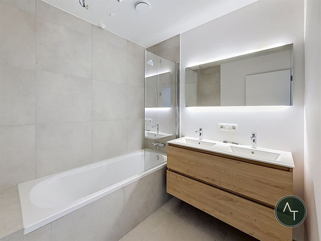 Tervuren Centre / New 2-bed flat +/- 93m² with terrace and parking
