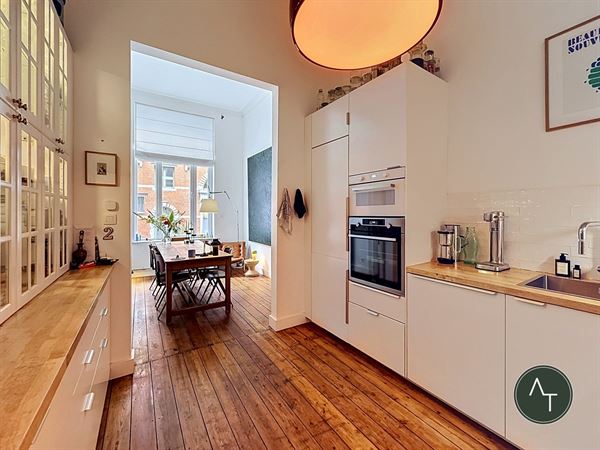 Voltaire / Huis 3sl +/- 144m² in perfecte staat