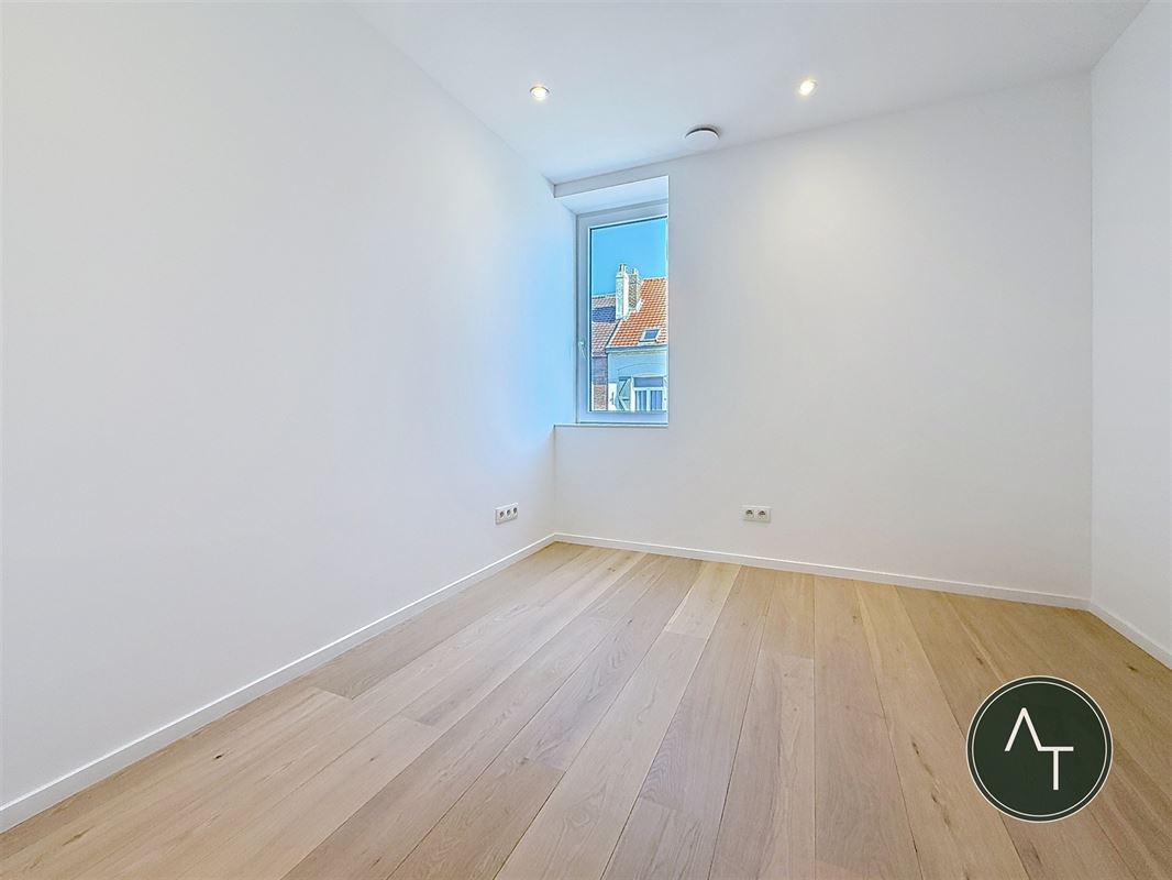 Joli Bois / App. 2ch +/- 107m² rénové avec terrasse