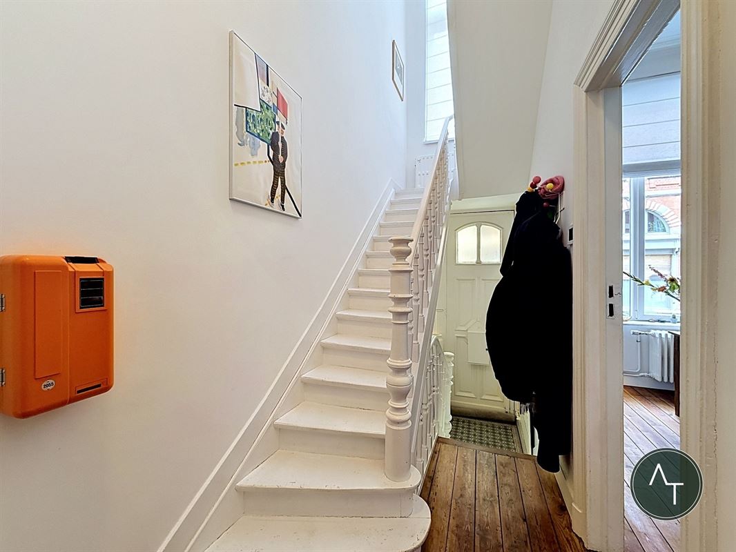 Voltaire / Maison 3ch +/- 144m² hab. en parfait état
