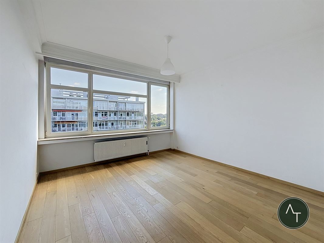 Boondael / App. 2-sl +/- 112m² met terras en buiten parkeerplaats
