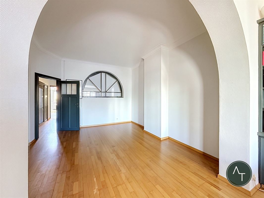 Vanderkindere / App. 1sl (mog. 2) +/- 96m² te renoveren