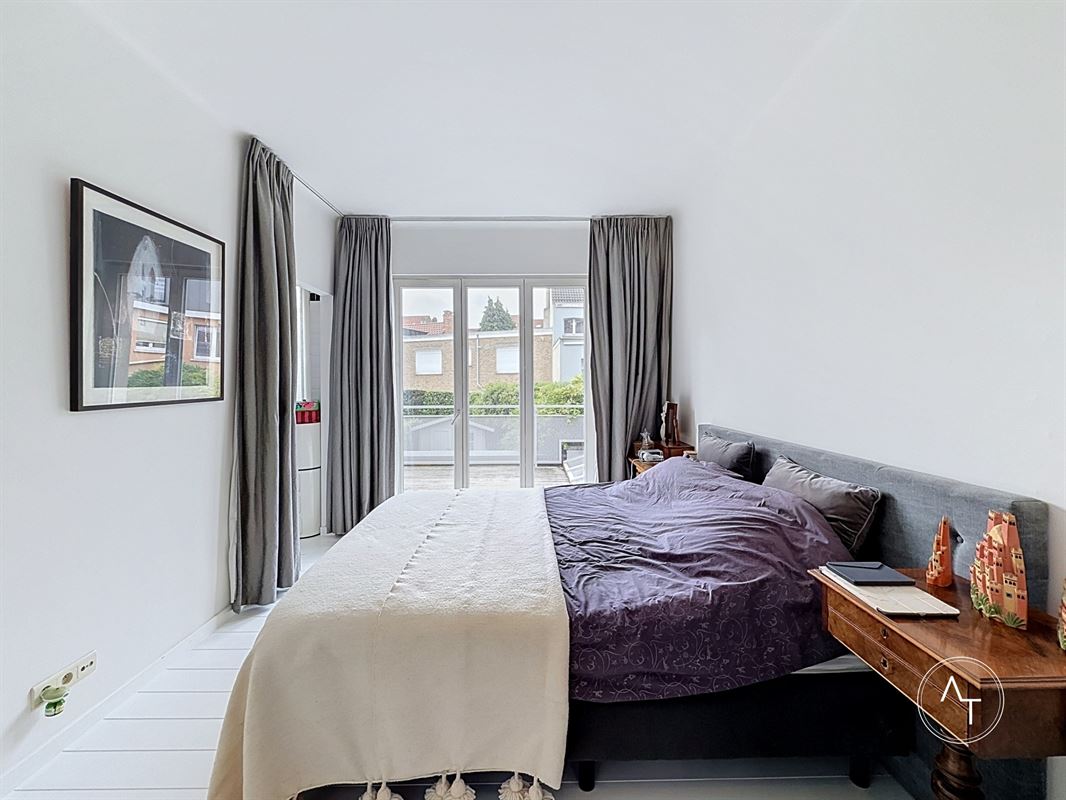 Van Zuylen / 2-bed renovated house +/- 143m² with garden