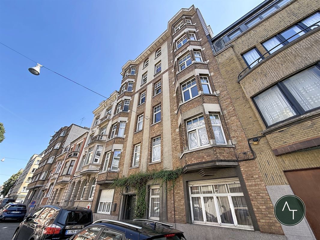 Vanderkindere / App. 1sl (mog. 2) +/- 96m² te renoveren