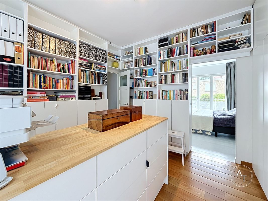 Van Zuylen / 2-bed renovated house +/- 143m² with garden