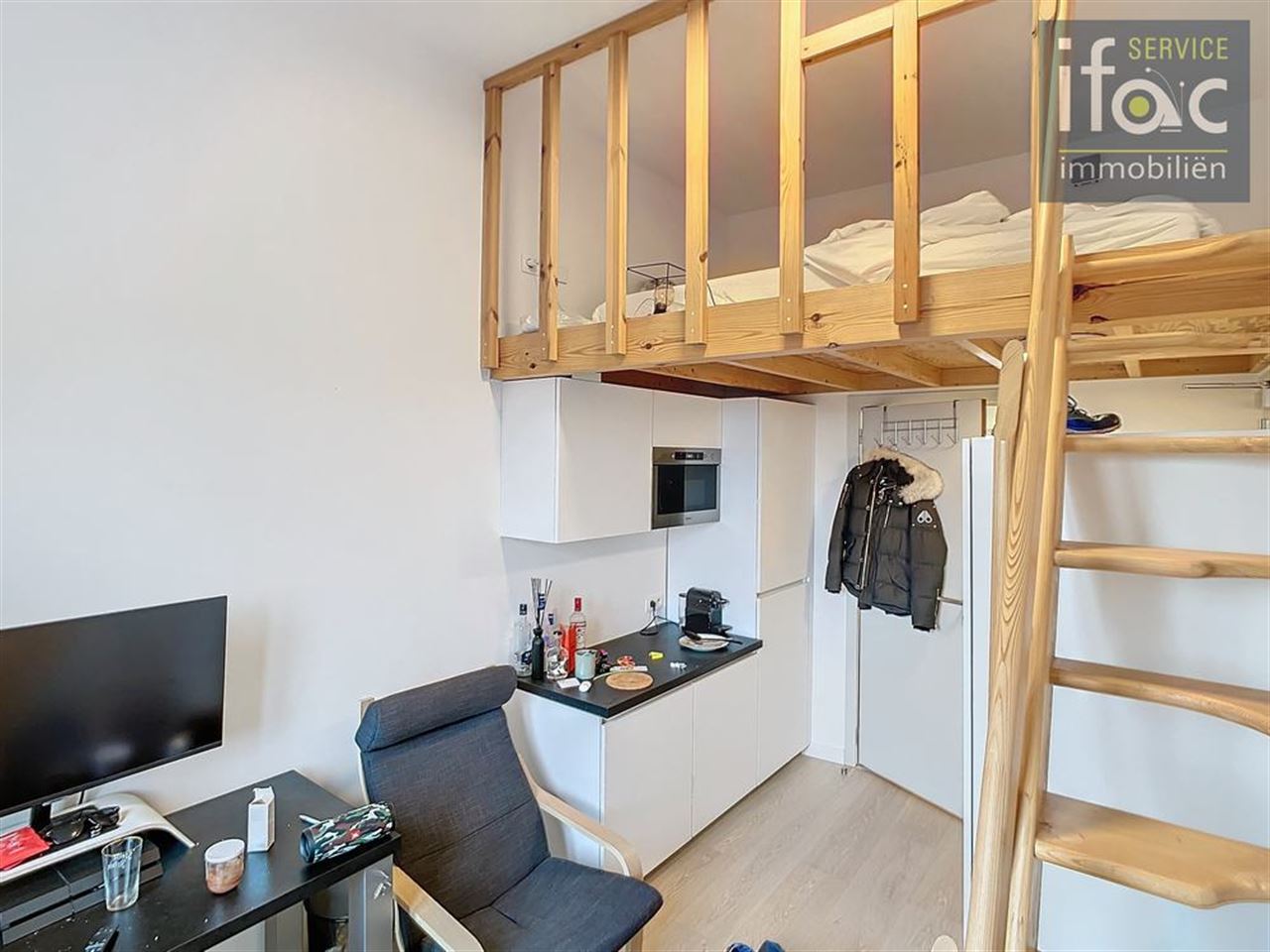 Opbrengsteigendom - 5 luxekamers met eigen sanitair en 1 luxestudio