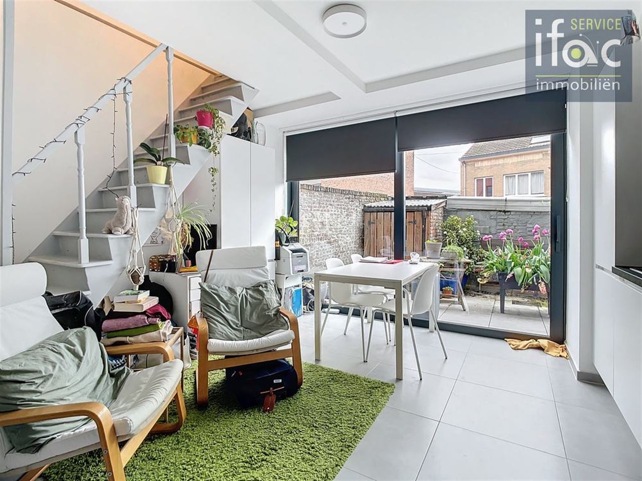 Opbrengsteigendom - 5 luxekamers met eigen sanitair en 1 luxestudio
