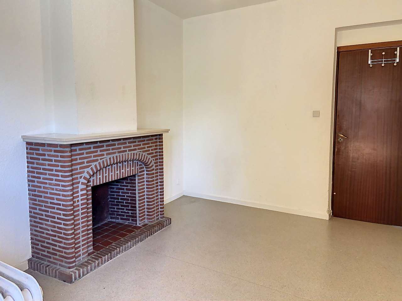 Kantoorruimte/atelier met duplexapp. in centrum Tervuren