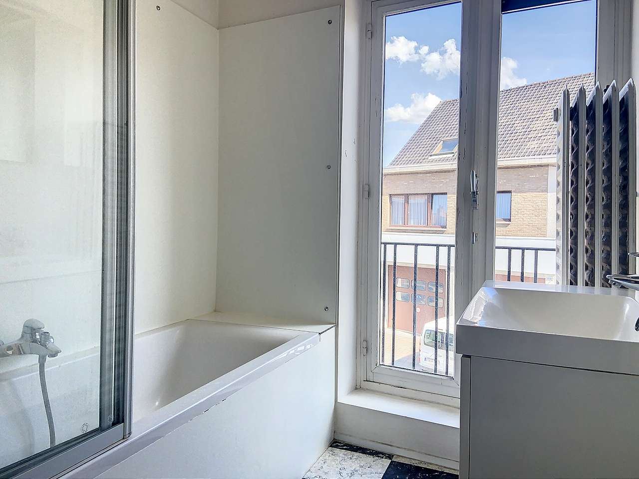 Kantoorruimte/atelier met duplexapp. in centrum Tervuren