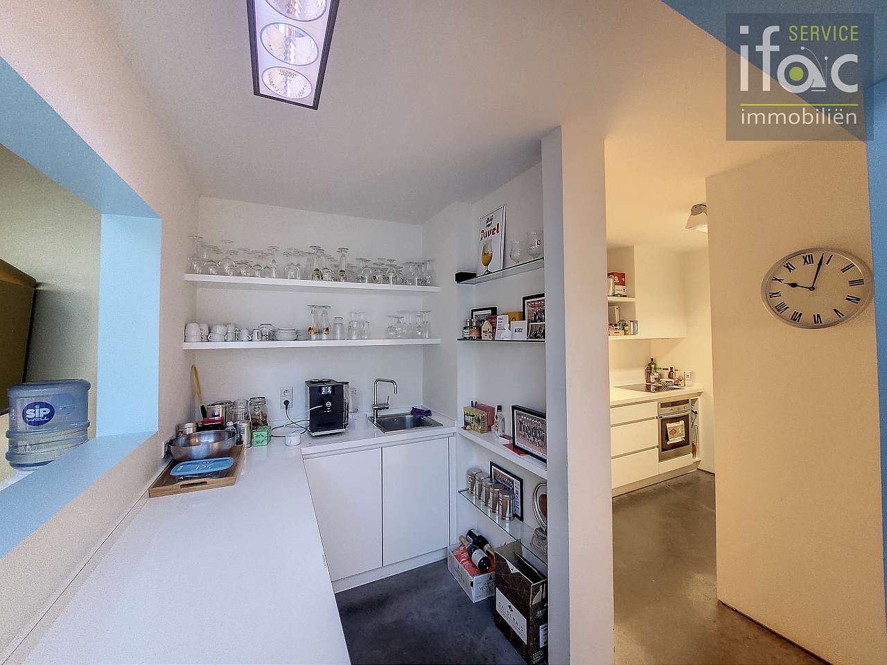 Kantoorruimte/atelier met duplexapp. in centrum Tervuren