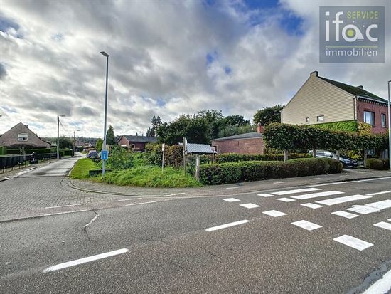 Mooie zuidgerichte bouwgrond voor HOB, 6a35ca