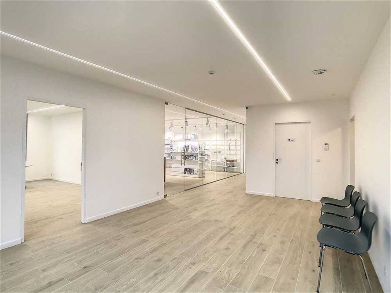 Modern and bright practice spaces in a new building