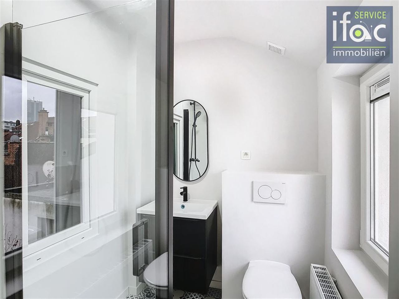 Aangename en volledig gerenoveerde duplex