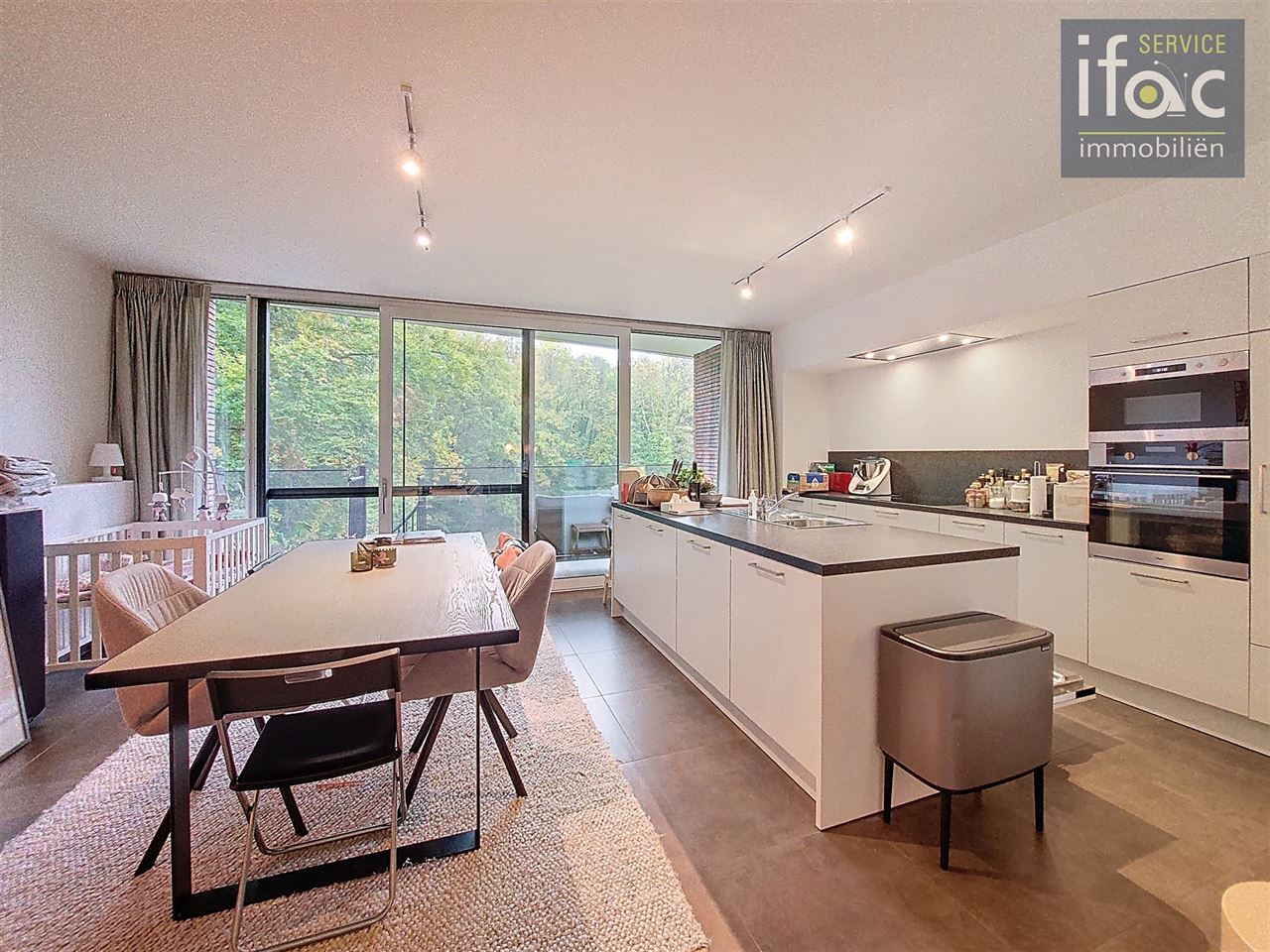 Moderne duplex met prachtig uitzicht