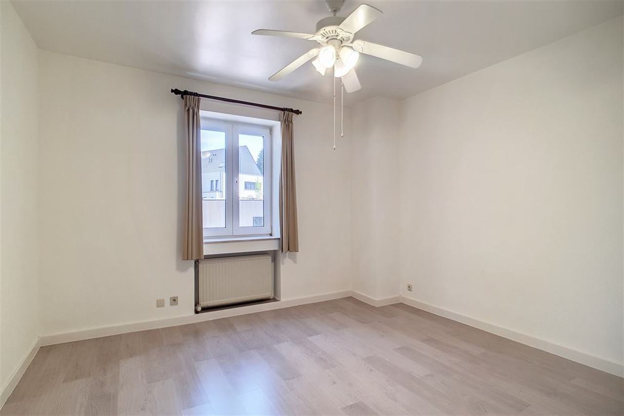 Koppelvilla in rustige straat vlakbij het Park van Tervuren.