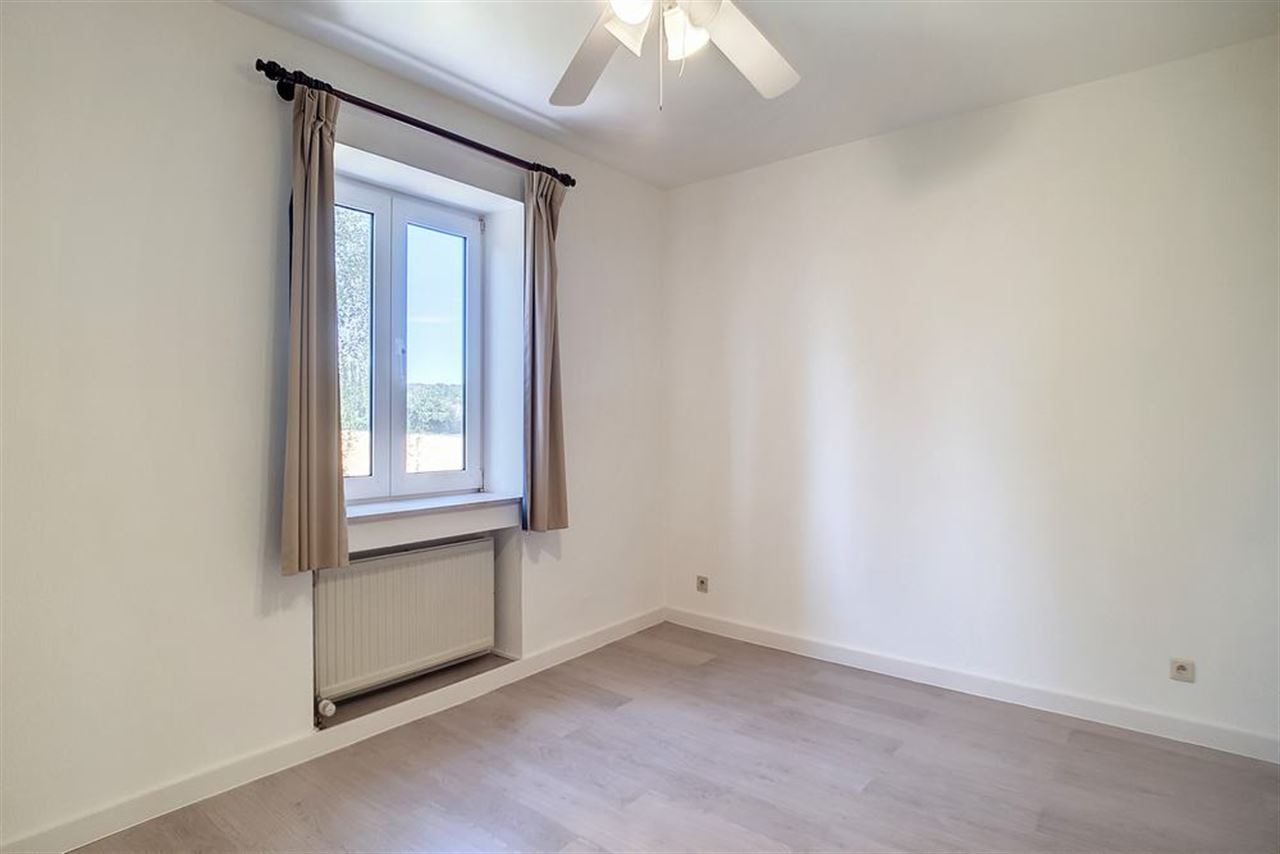 Koppelvilla in rustige straat vlakbij het Park van Tervuren.