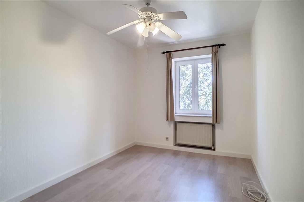 Koppelvilla in rustige straat vlakbij het Park van Tervuren.