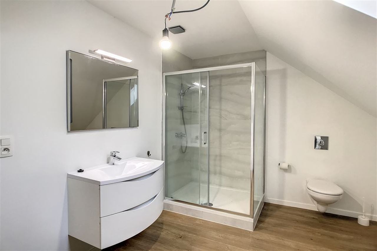 Volledig gerenoveerde woning met tuin