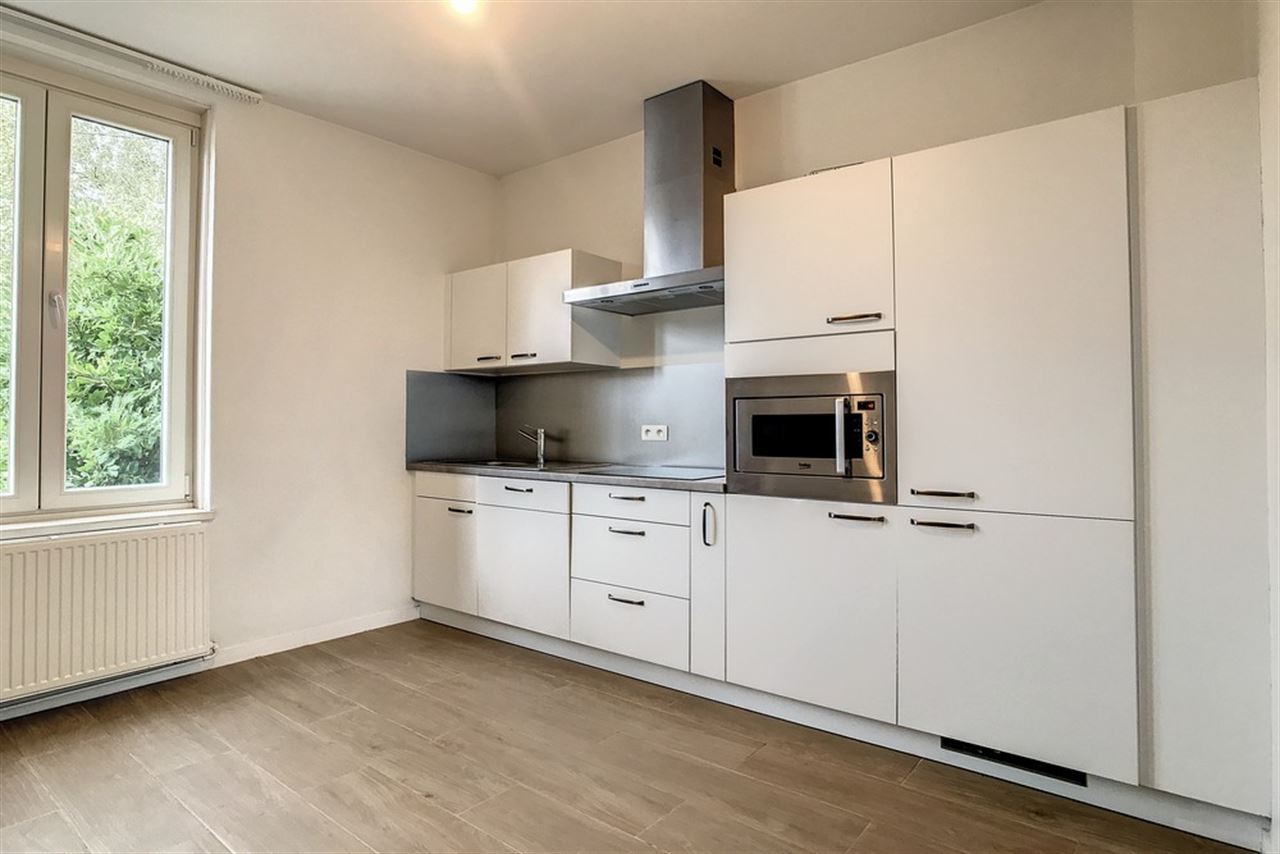 Volledig gerenoveerde woning met tuin