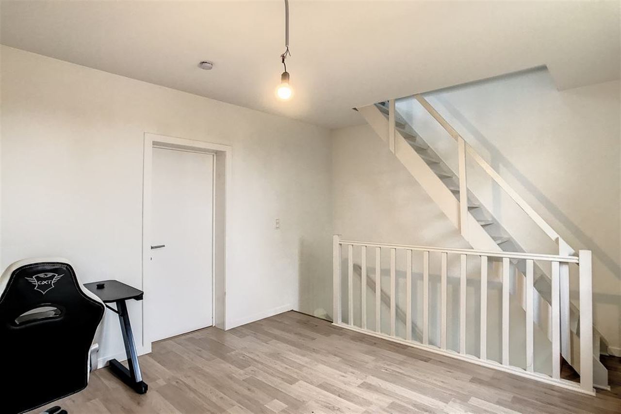 Volledig gerenoveerde woning met tuin