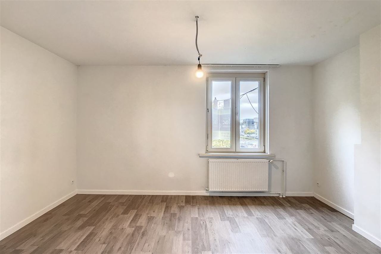 Volledig gerenoveerde woning met tuin