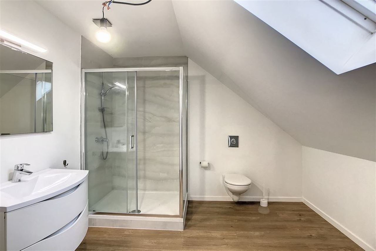 Volledig gerenoveerde woning met tuin