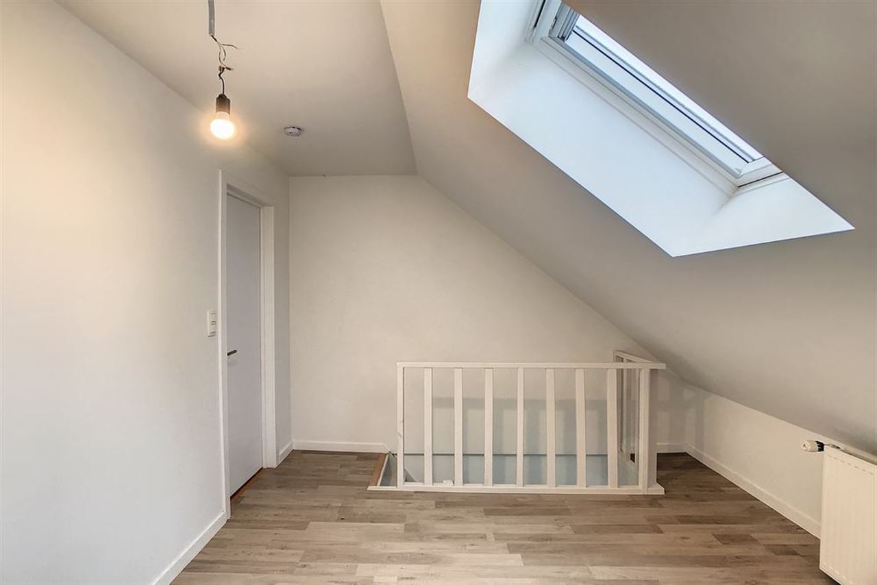 Volledig gerenoveerde woning met tuin