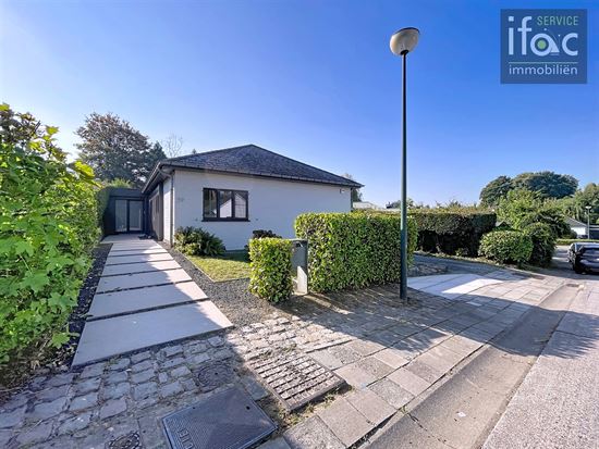 Gerenoveerde villa met 4 ruime slaapkamers