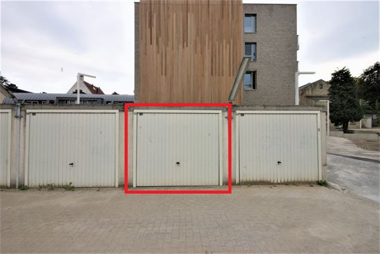 Garagebox - binnen - gesloten