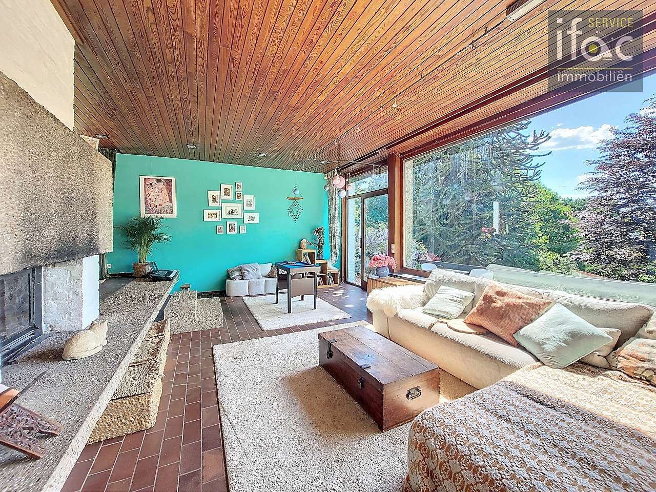 Zonovergoten te renoveren villa nabij Zoniënwoud