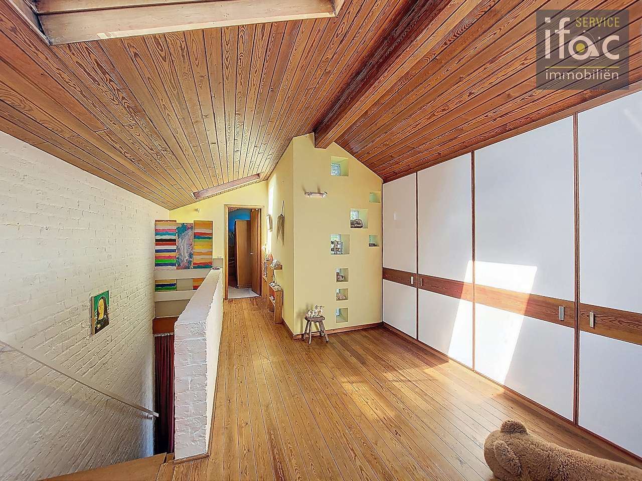 Zonovergoten te renoveren villa nabij Zoniënwoud