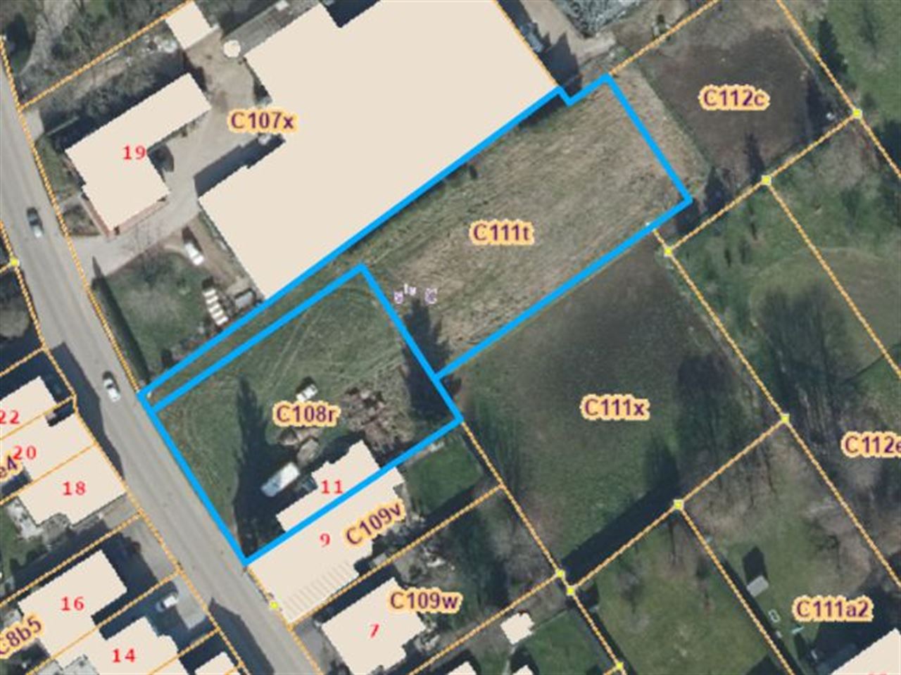 Spacious building plot of 32a 08ca for detached house