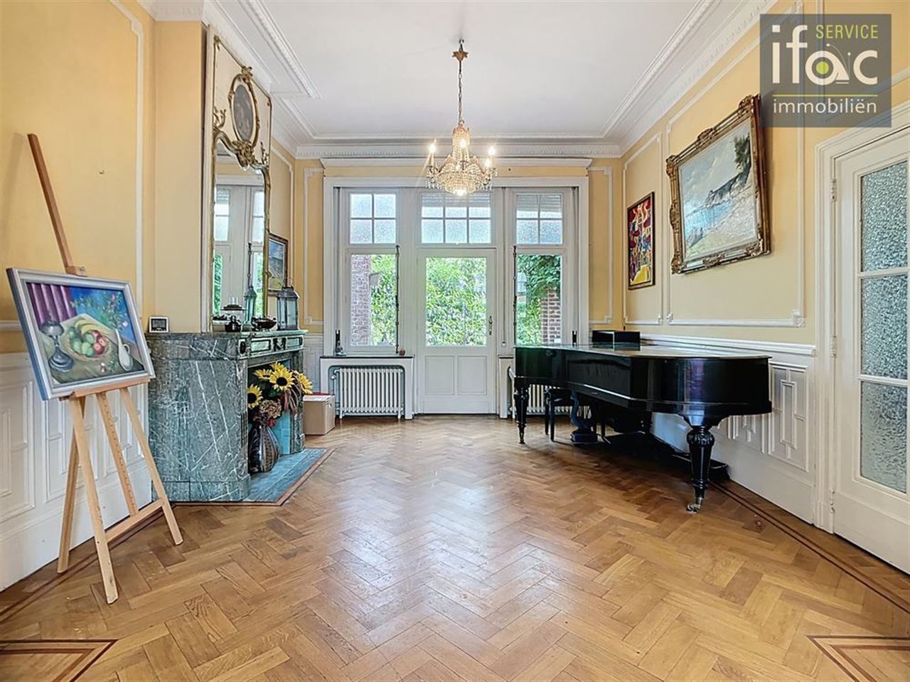 Historic Villa "steuts" for sale with 6 bedrooms