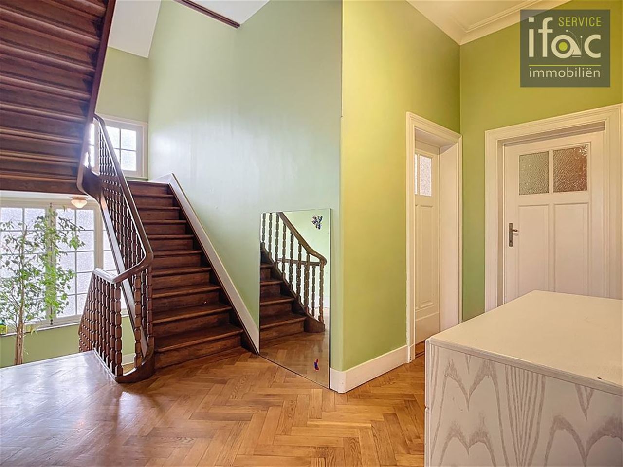 Historic Villa "steuts" for sale with 6 bedrooms