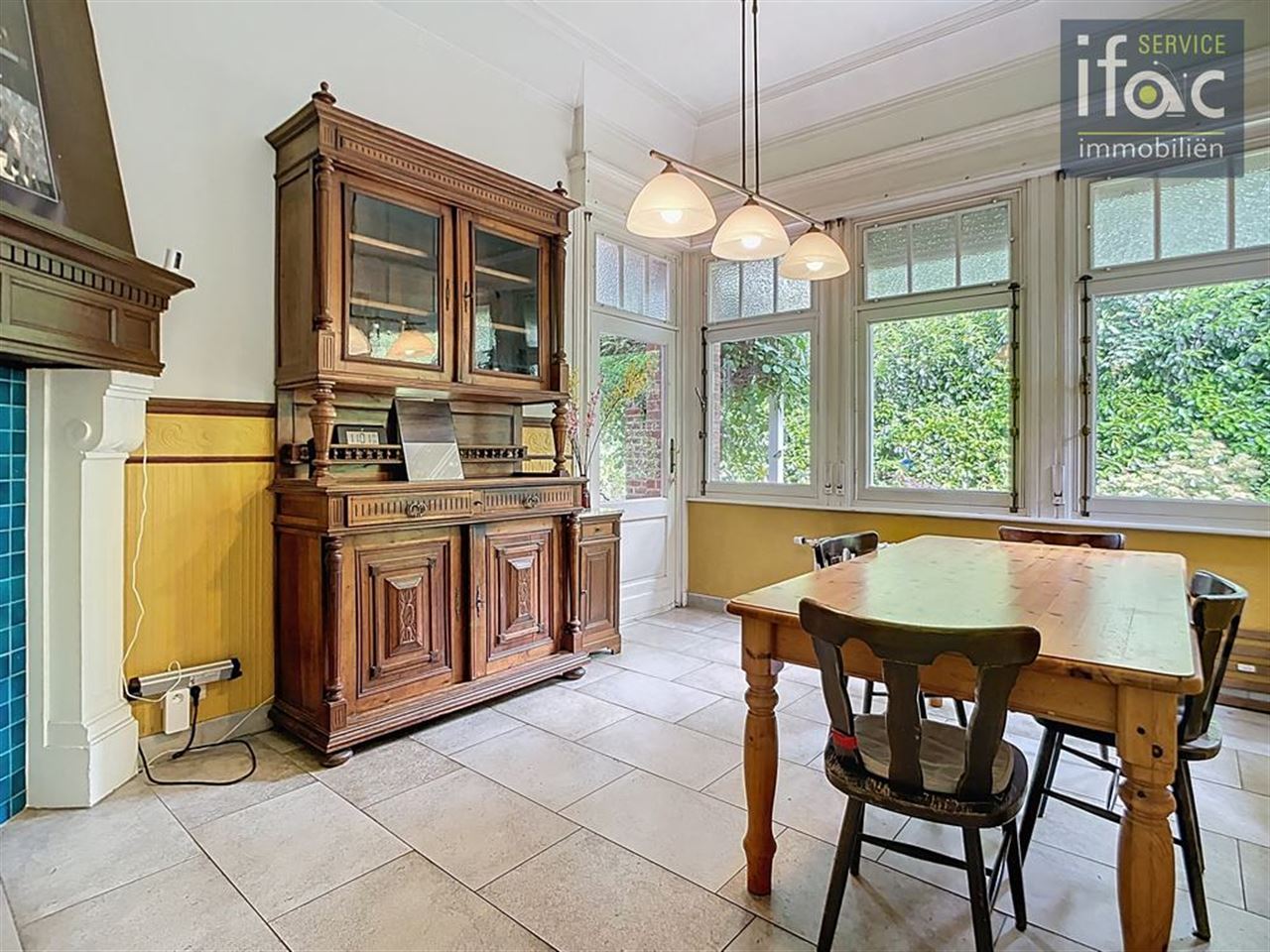 Historic Villa "steuts" for sale with 6 bedrooms