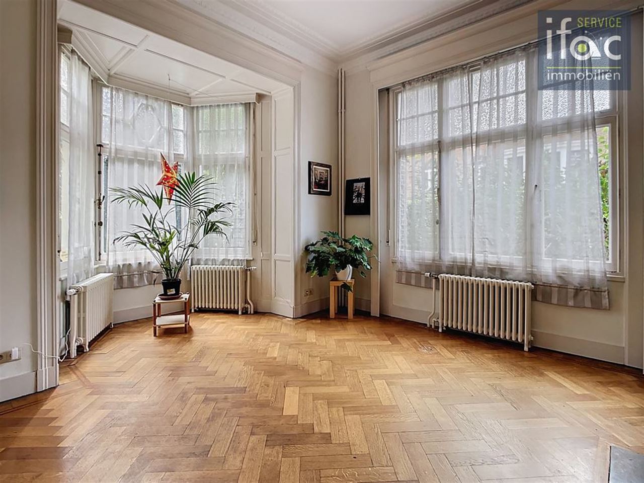 Historic Villa "steuts" for sale with 6 bedrooms