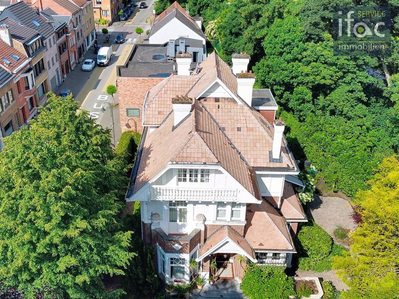 Historic Villa "steuts" for sale with 6 bedrooms