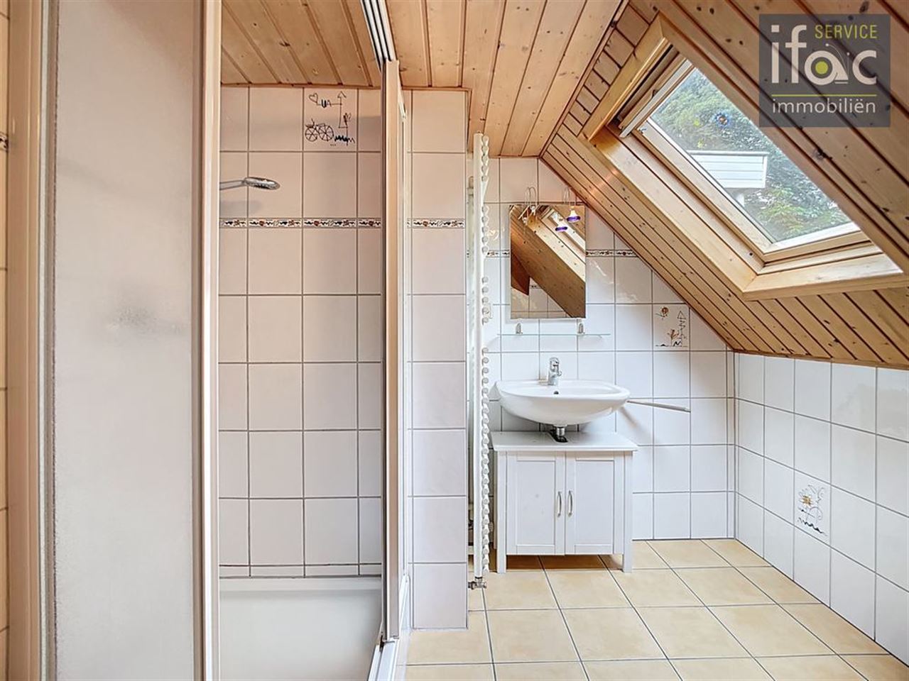 Historic Villa "steuts" for sale with 6 bedrooms