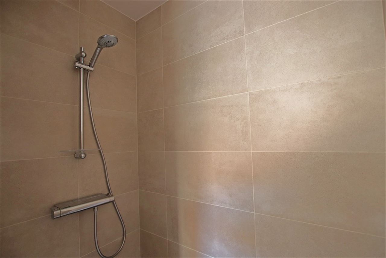 Modern en lichtrijk appartement