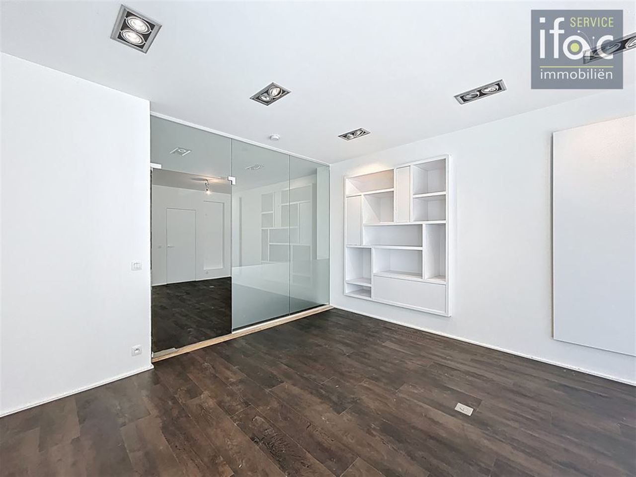 commercial groundfloor
