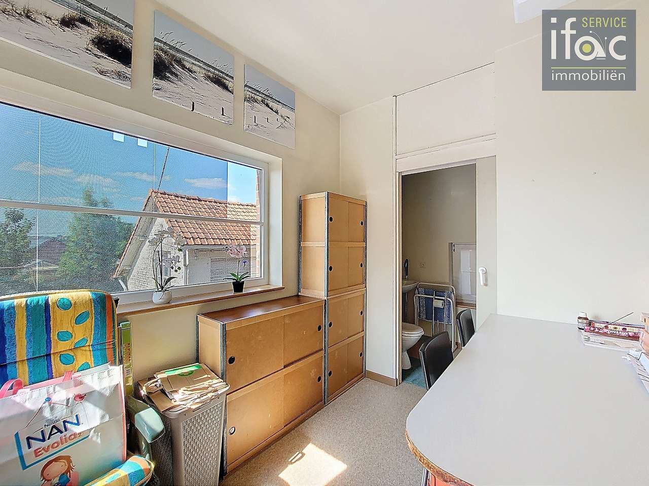 Centraal gelegen driegevelwoning met mooie tuin op ±7a