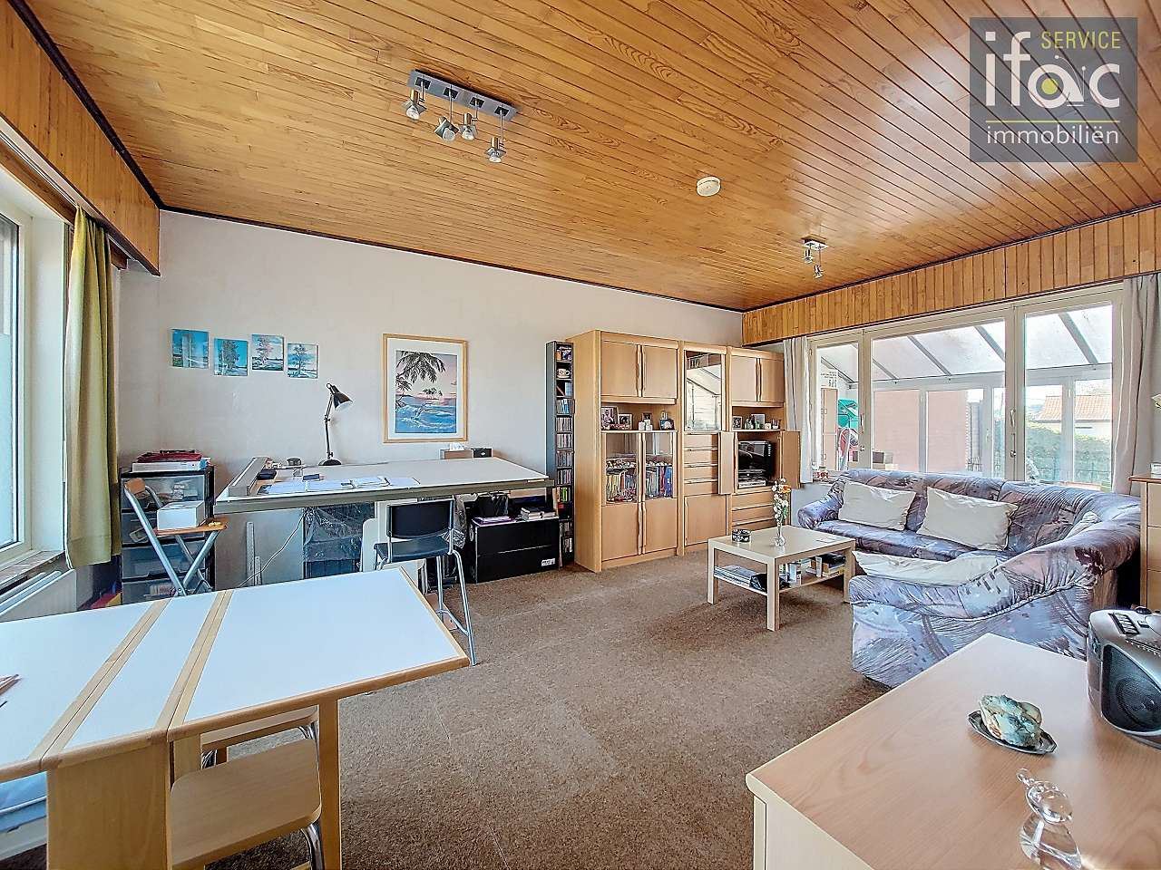 Centraal gelegen driegevelwoning met mooie tuin op ±7a