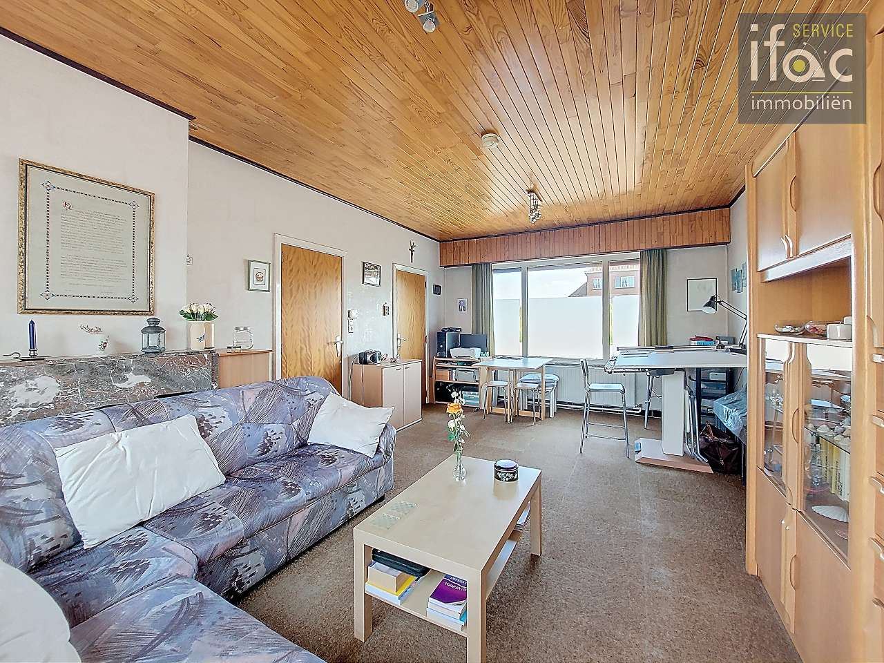 Centraal gelegen driegevelwoning met mooie tuin op ±7a