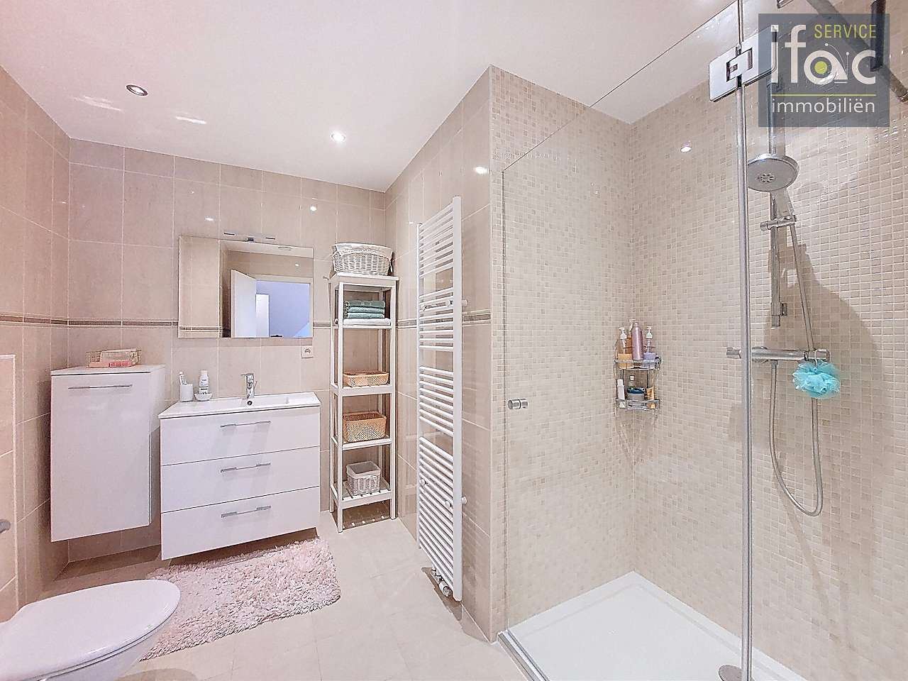 Exclusieve luxevilla op 14,47are TOP-afwerking!