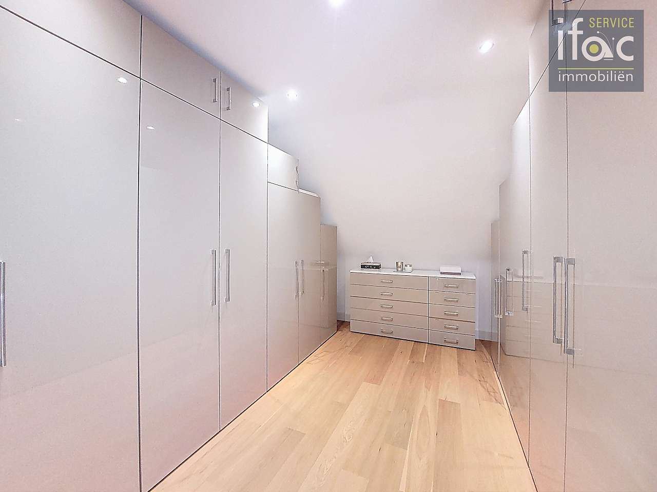 Exclusieve luxevilla op 14,47are TOP-afwerking!