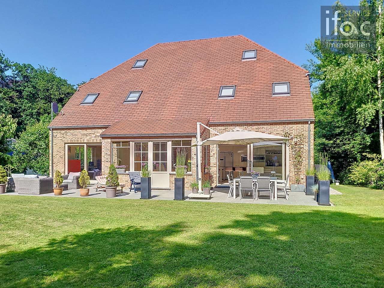 Exclusieve luxevilla op 14,47are TOP-afwerking!